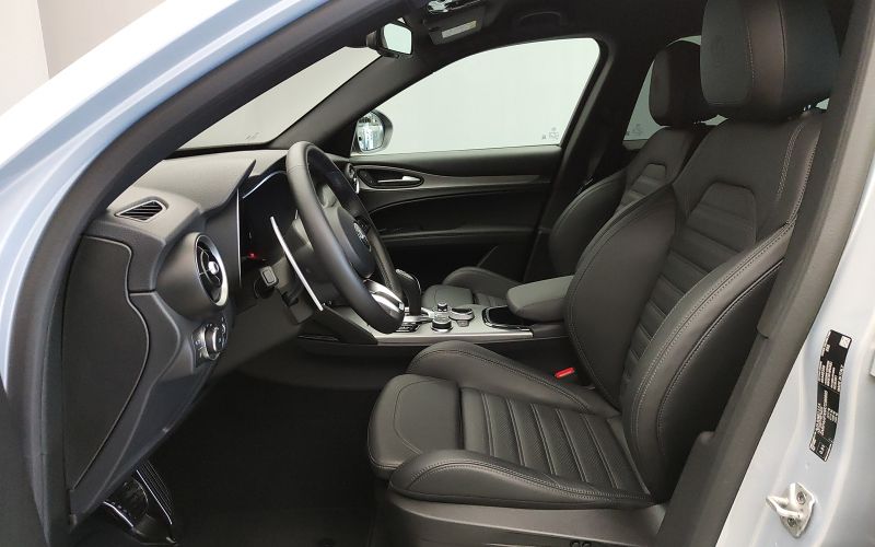 STELVIO 2.2 TD 210CV VELOCE AT8 Q4 MY24